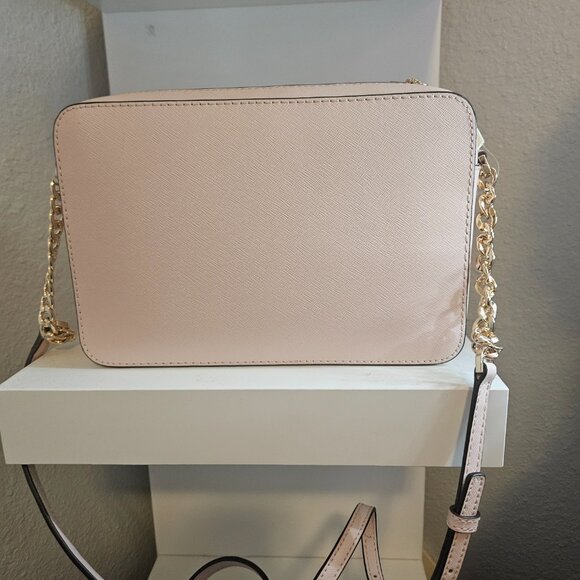 Michael kors purse - Picture 2 of 2